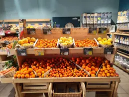 84-biocoop-marseille-endoume-magasin-bio-agrume-orange-clementine-citron-fruit-legume-saison.webp