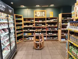 84-biocoop-marseille-endoume-magasin-bio-cave-vins-local-sans-sulfite-prix-engages.webp