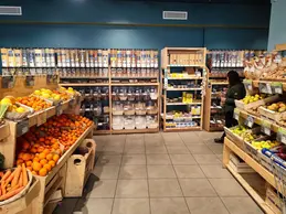 84-biocoop-marseille-endoume-magasin-bio-vrac-fruit-legume-local-saison.webp